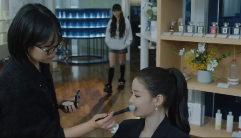 Момент из 5 серии 1 сезона