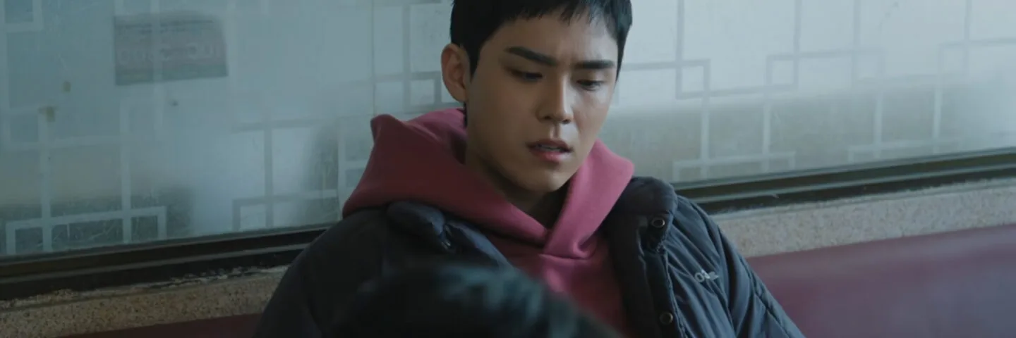 Кадр из 6 серии 1 сезона